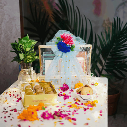 Premium Festive Gift Hamper (Gifting Special) - Sumukh